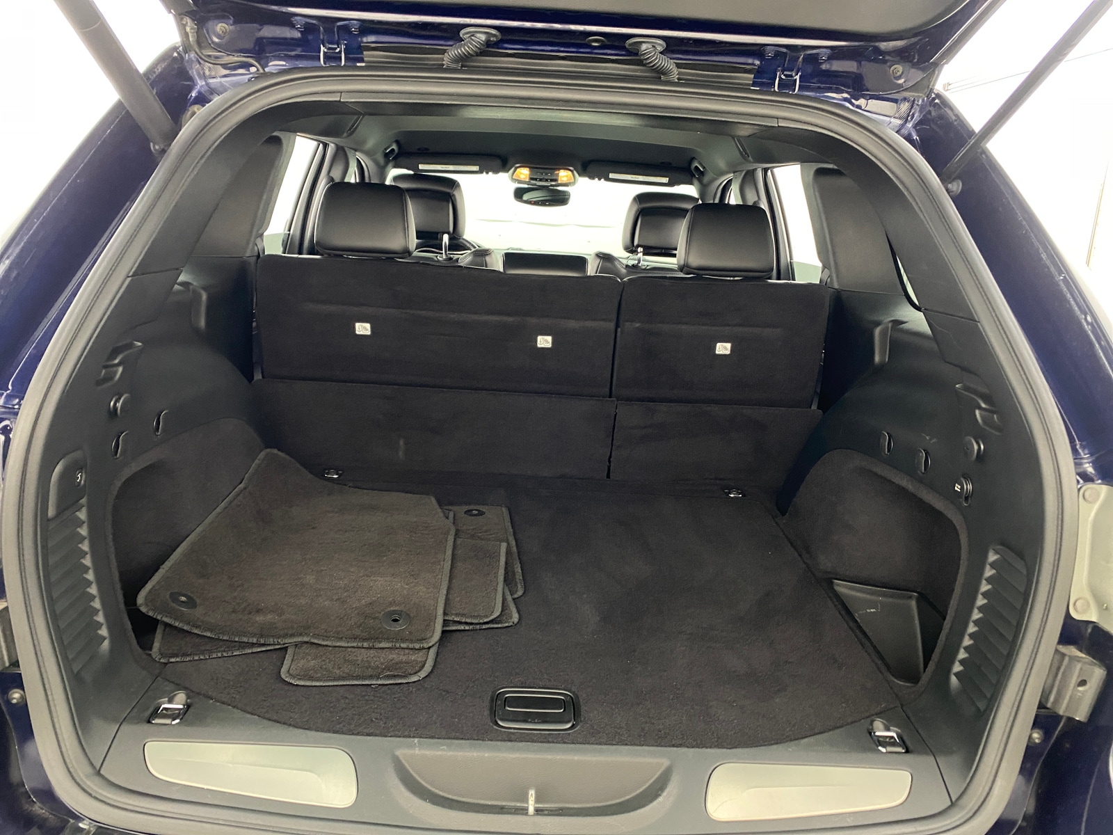 Thumbnail: 2018 Jeep Grand Cherokee - 6