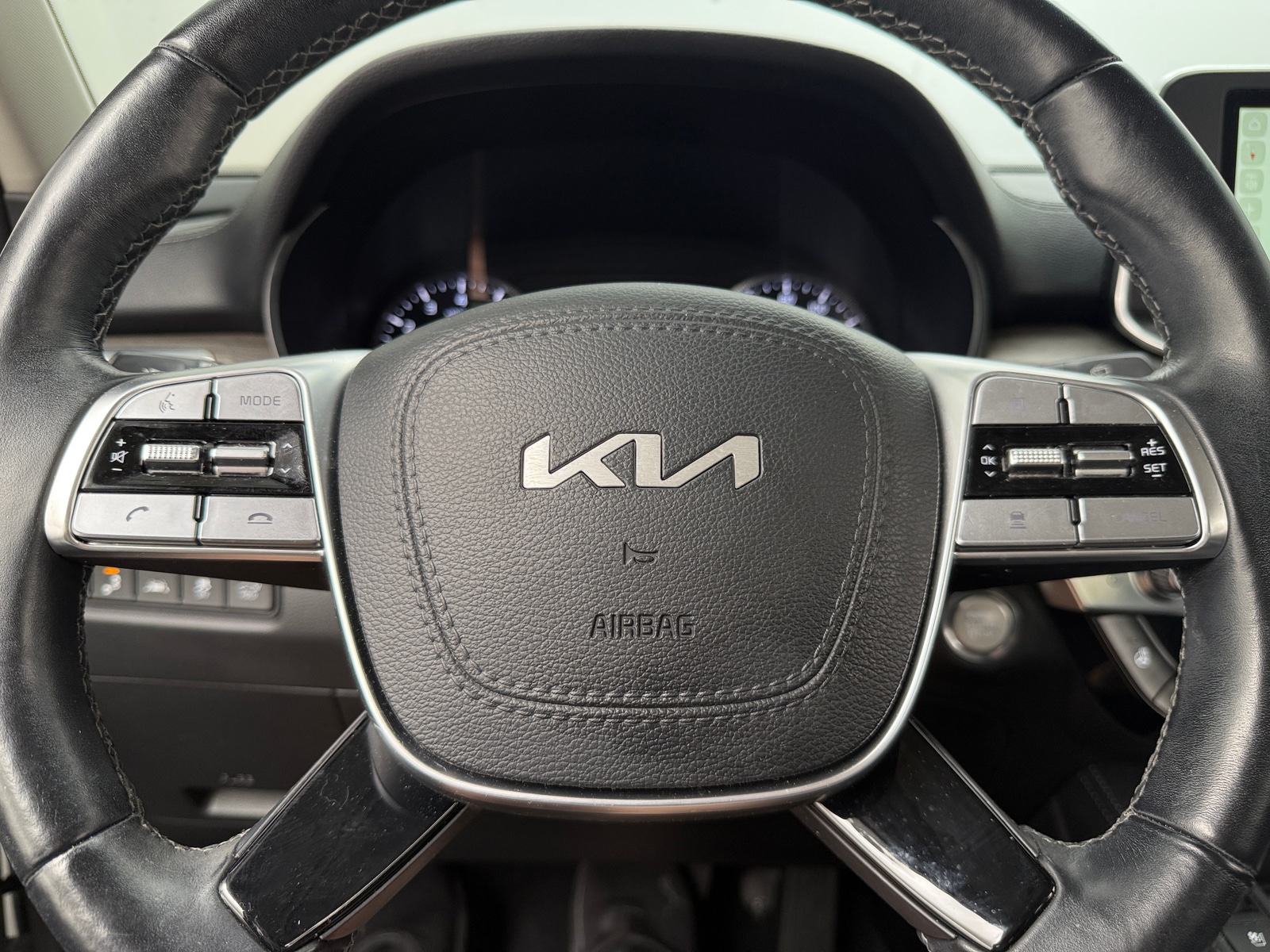 Thumbnail: 2022 Kia Telluride - 4
