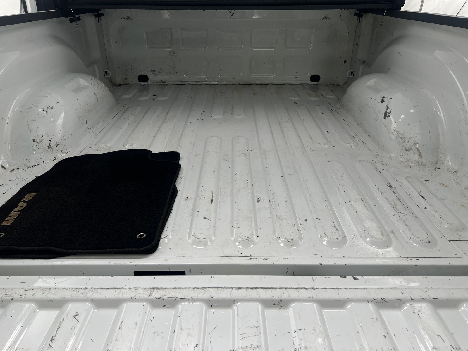 Thumbnail: 2014 RAM 1500 - 6