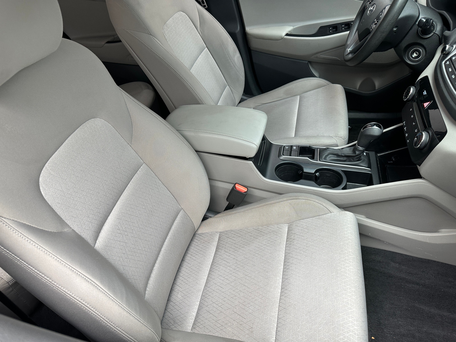 Thumbnail: 2016 Hyundai Tucson - 2