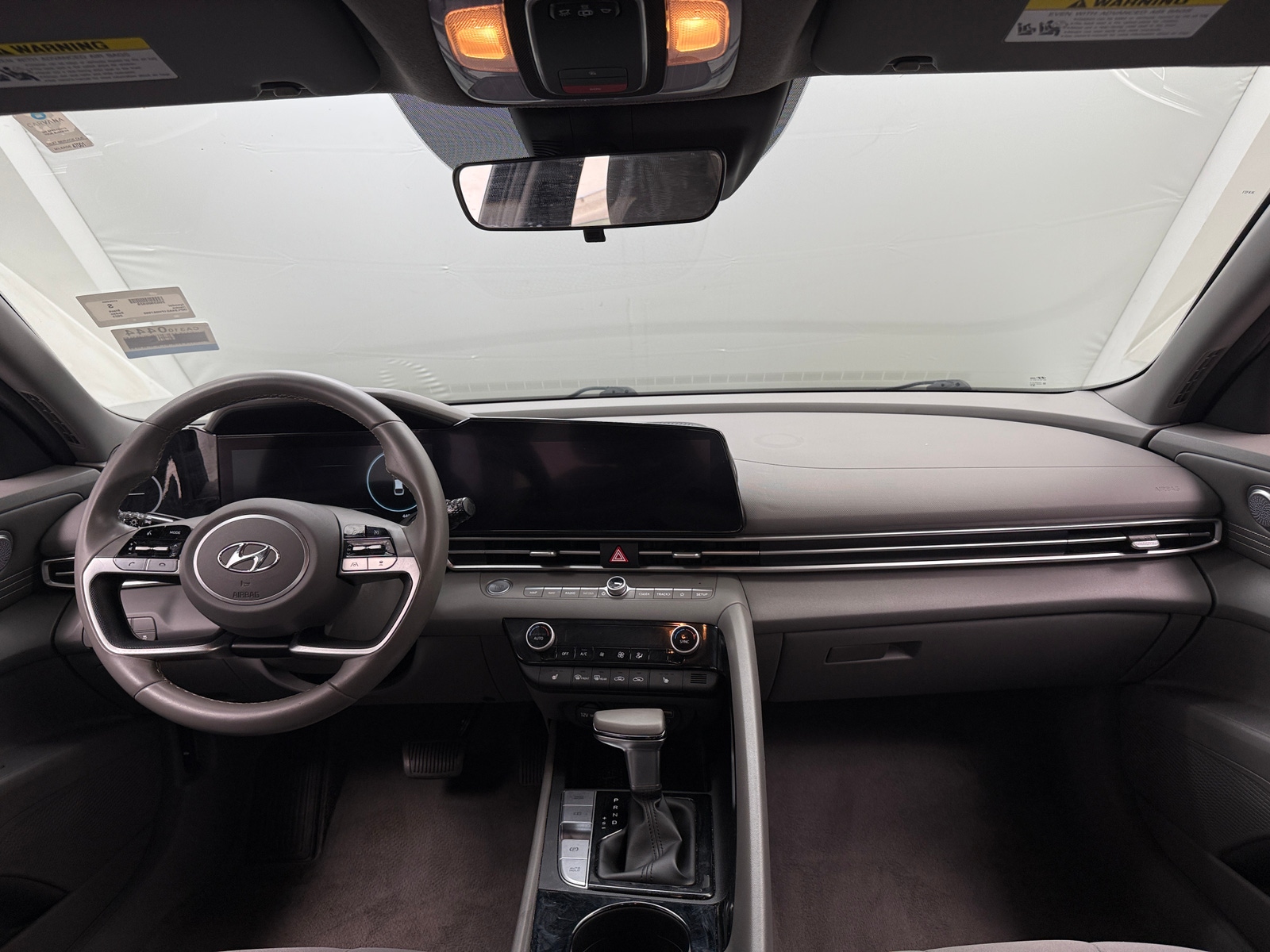 Thumbnail: 2023 Hyundai Elantra - 3