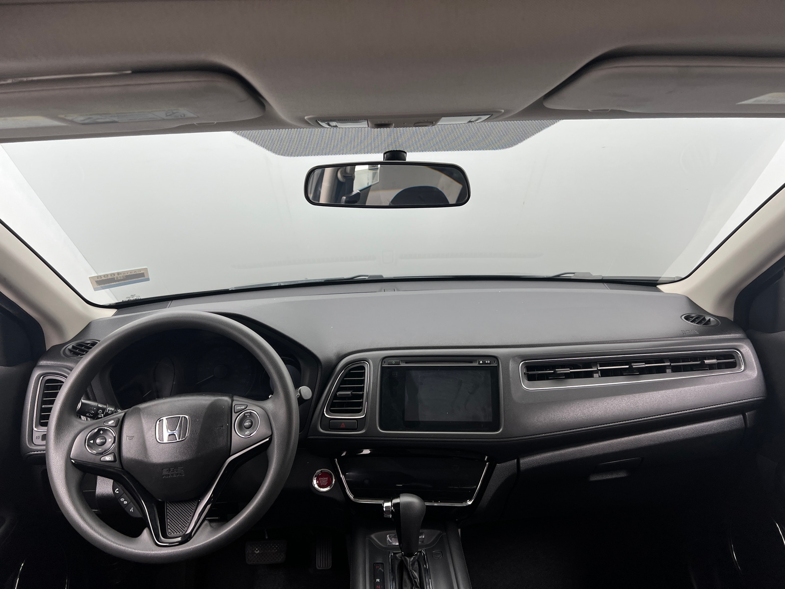 Thumbnail: 2016 Honda HR-V - 3