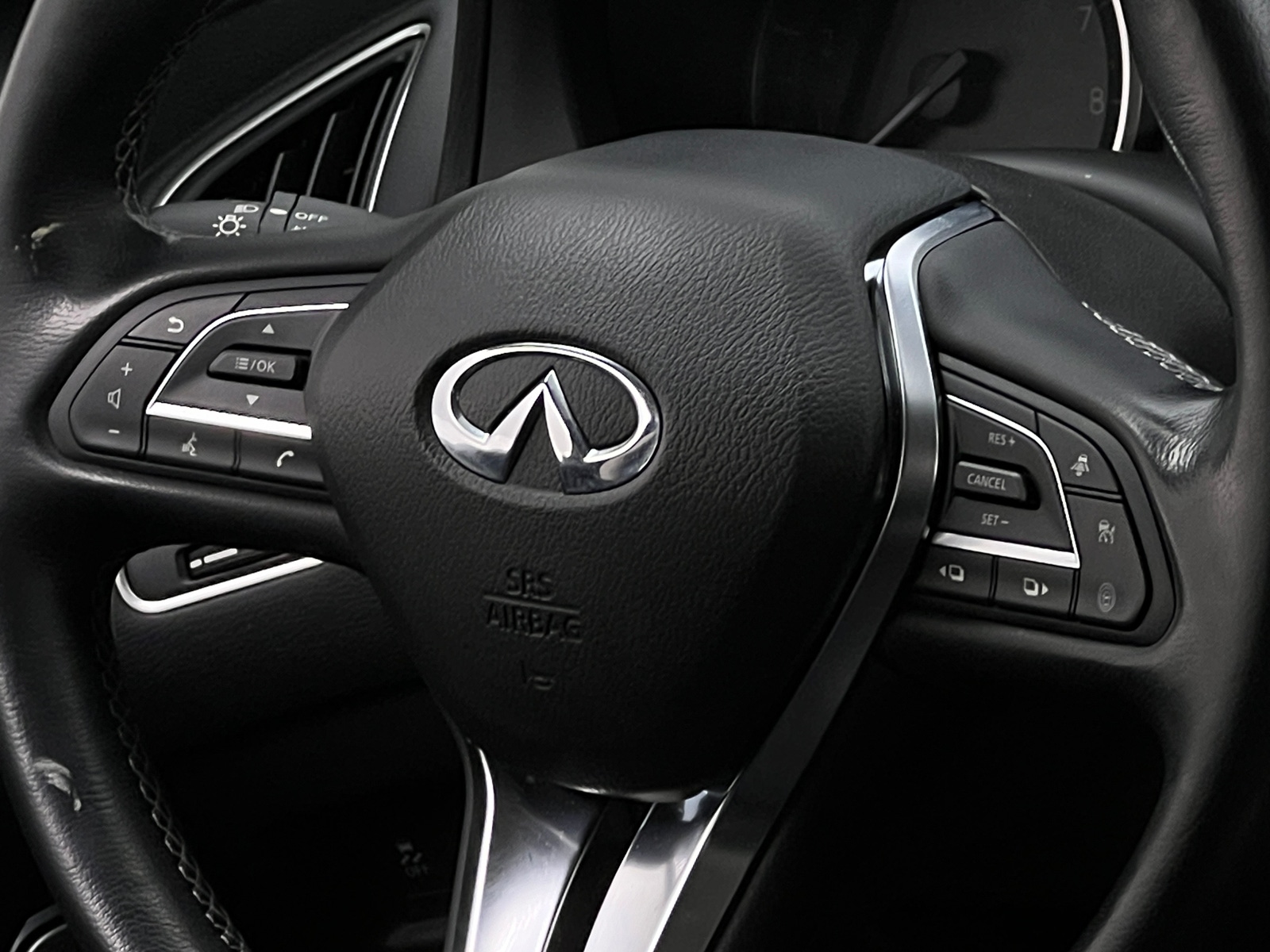 Thumbnail: 2021 INFINITI Q50 - 4