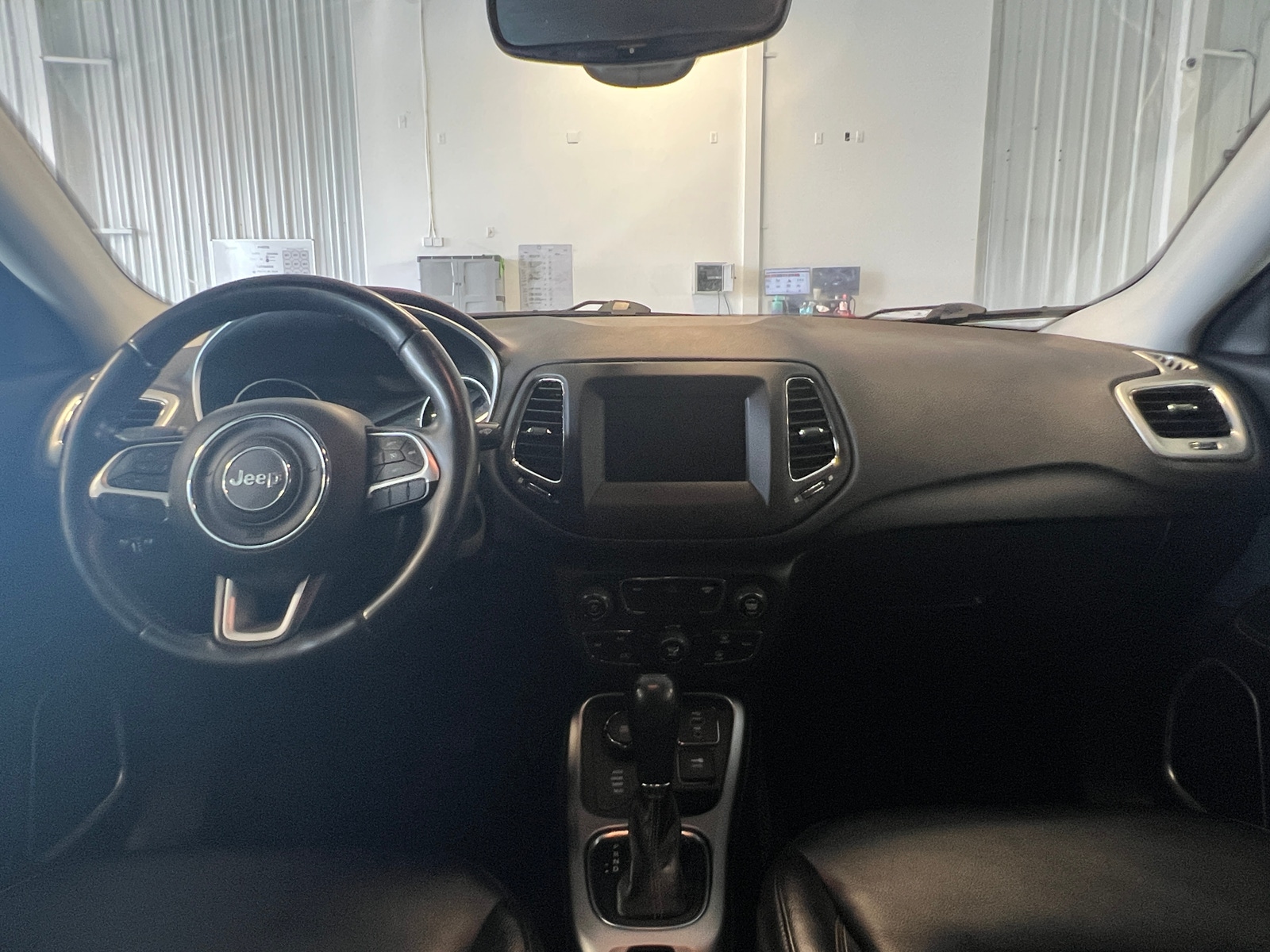 Thumbnail: 2018 Jeep Compass - 2