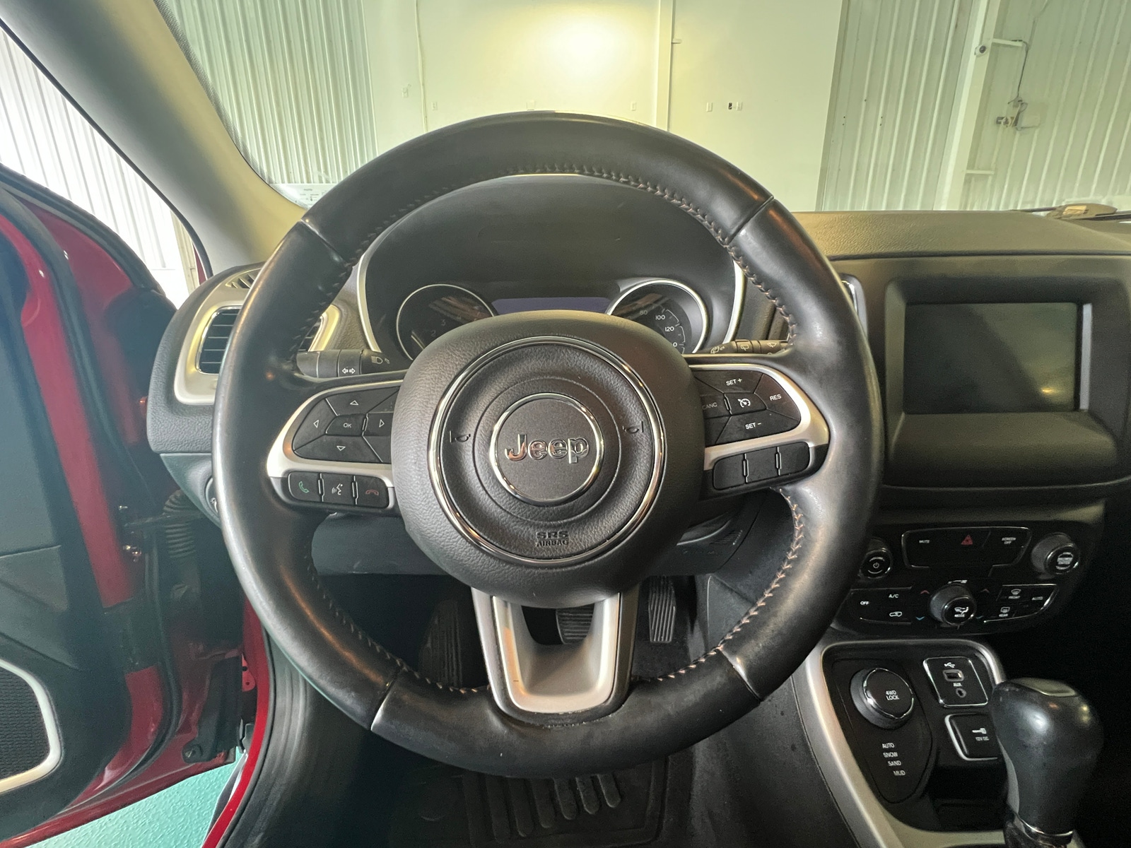 Thumbnail: 2018 Jeep Compass - 4