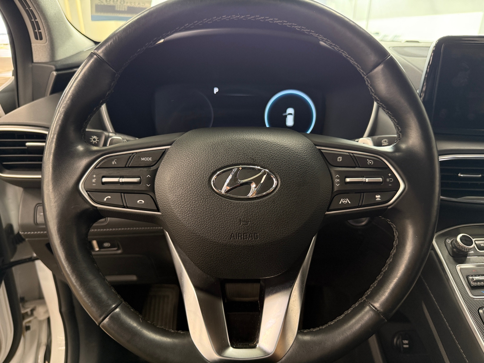 Thumbnail: 2023 Hyundai Santa Fe - 4