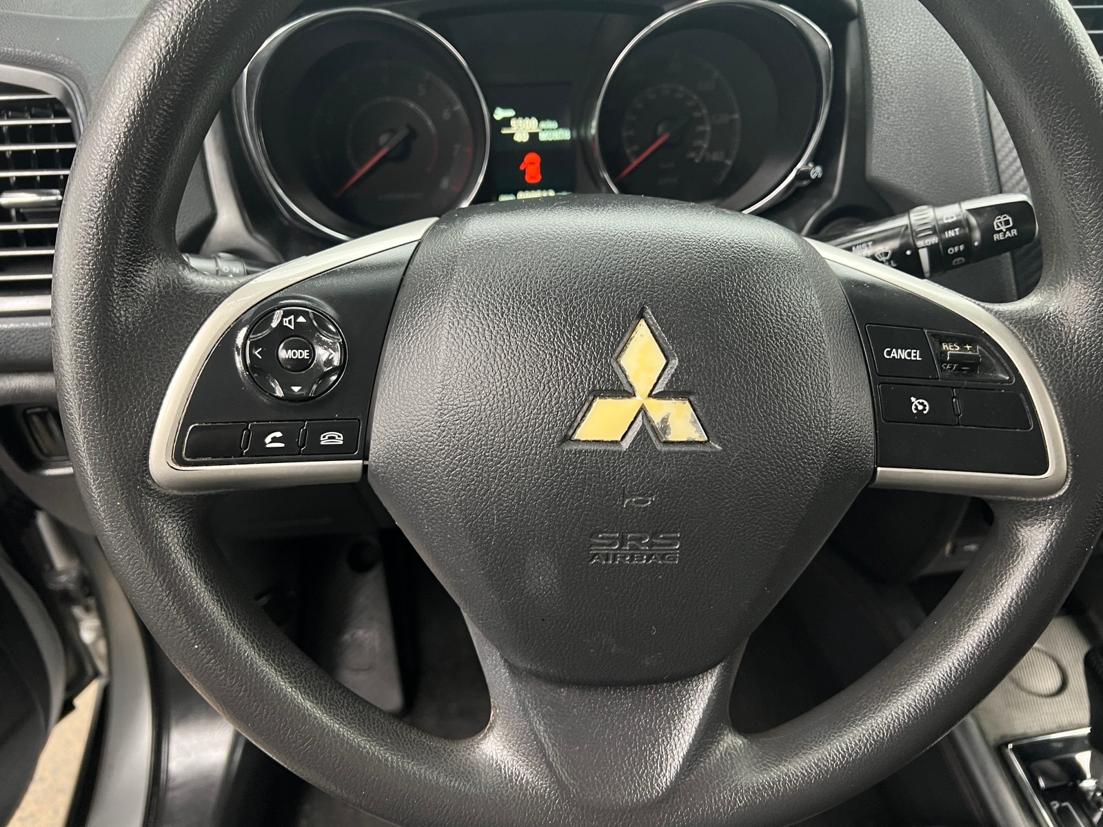 Thumbnail: 2018 Mitsubishi Outlander Sport - 5