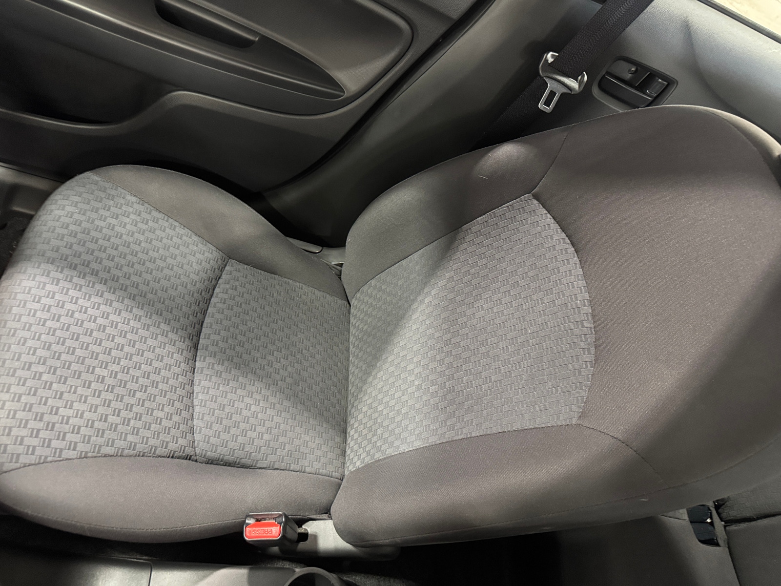 Thumbnail: 2019 Mitsubishi Mirage - 2
