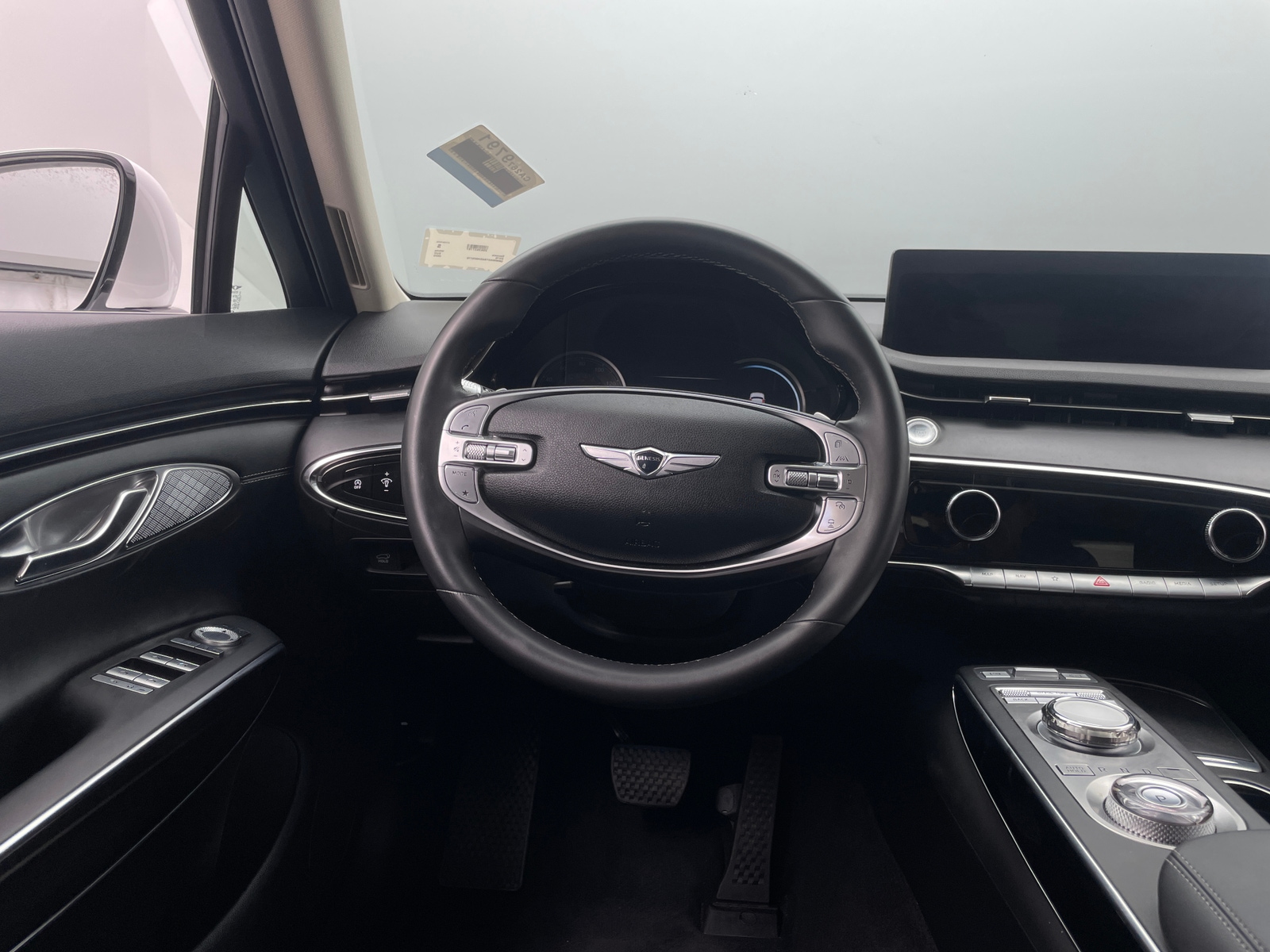 Thumbnail: 2025 Genesis GV70 - 4