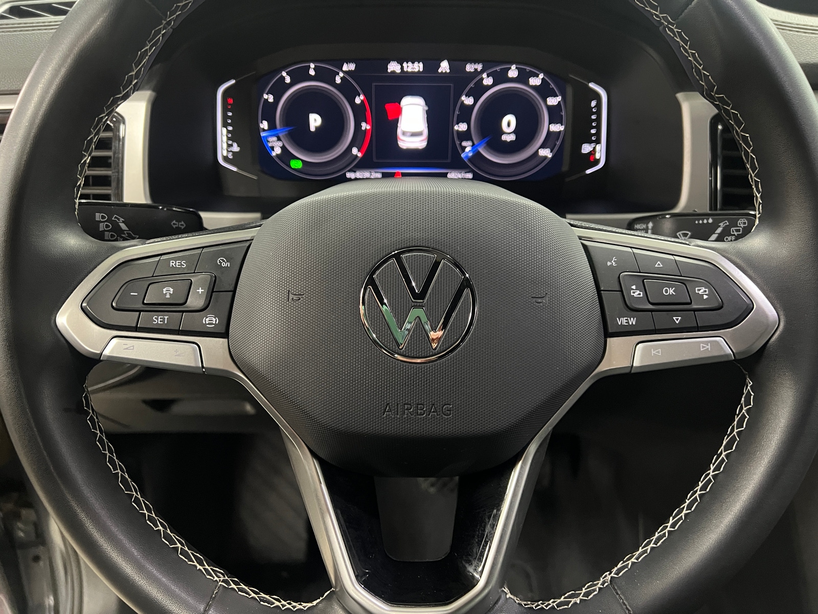 Thumbnail: 2022 Volkswagen Atlas - 4