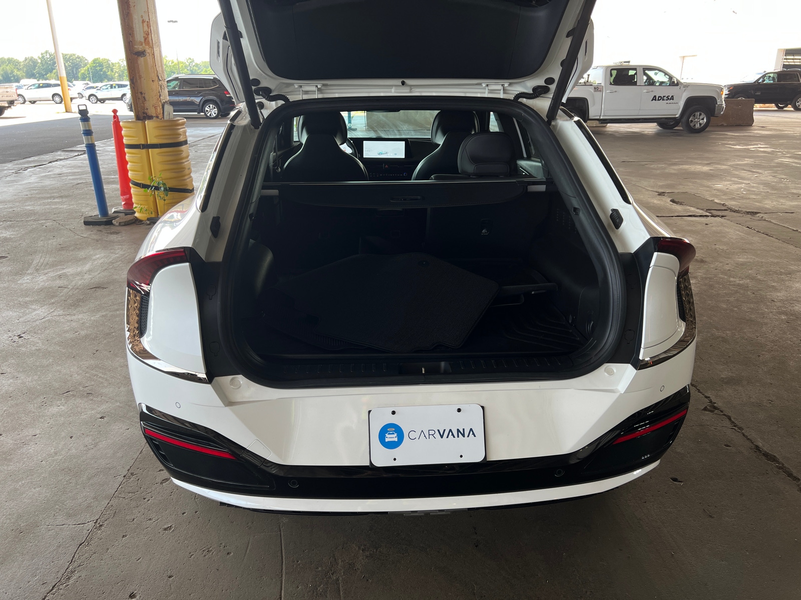 Thumbnail: 2024 Kia EV6 - 7