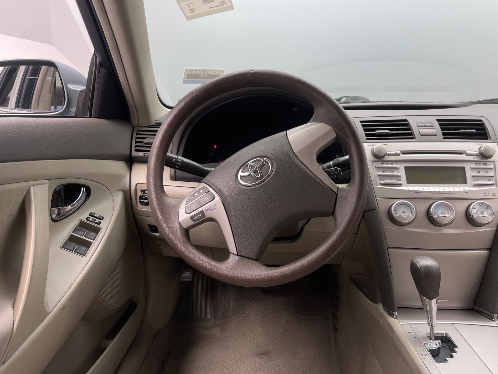 Thumbnail: 2011 Toyota Camry - 5