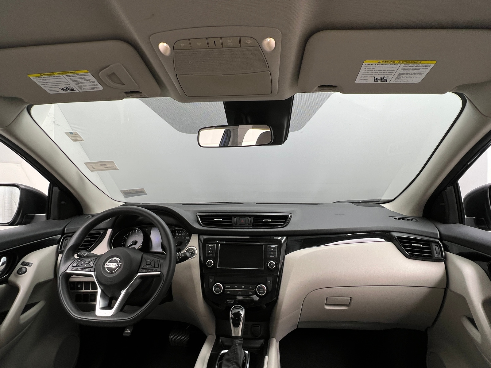 Thumbnail: 2020 Nissan Rogue Sport - 3