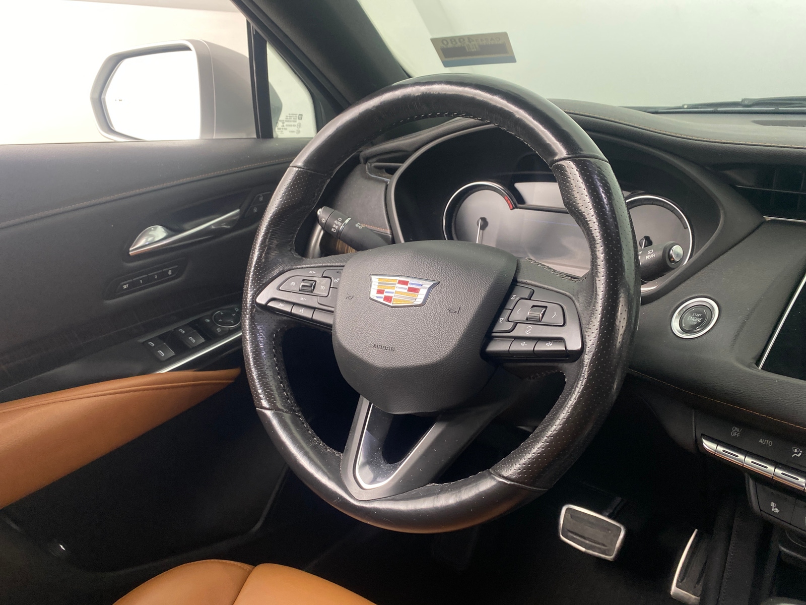 Thumbnail: 2019 Cadillac XT4 - 4