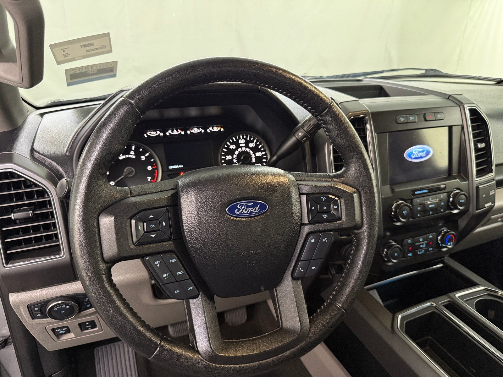 Thumbnail: 2020 Ford Econoline - 5