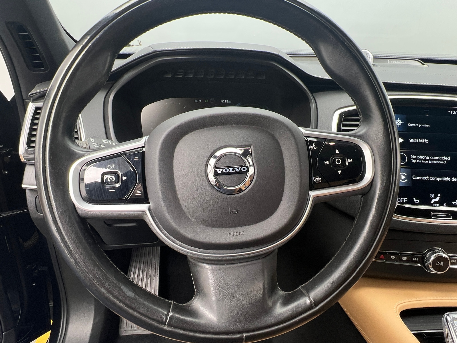 Thumbnail: 2021 Volvo XC90 - 4