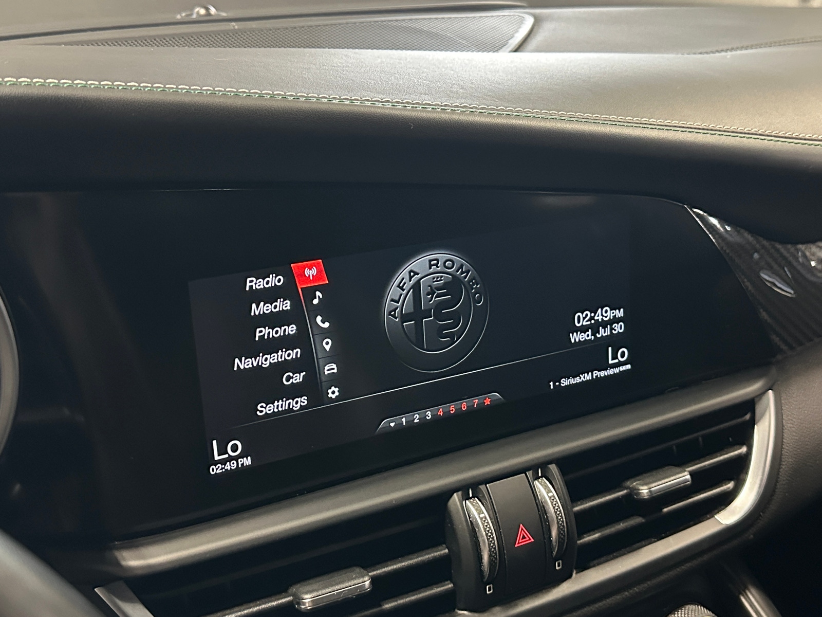 Thumbnail: 2018 Alfa Romeo Giulia - 3