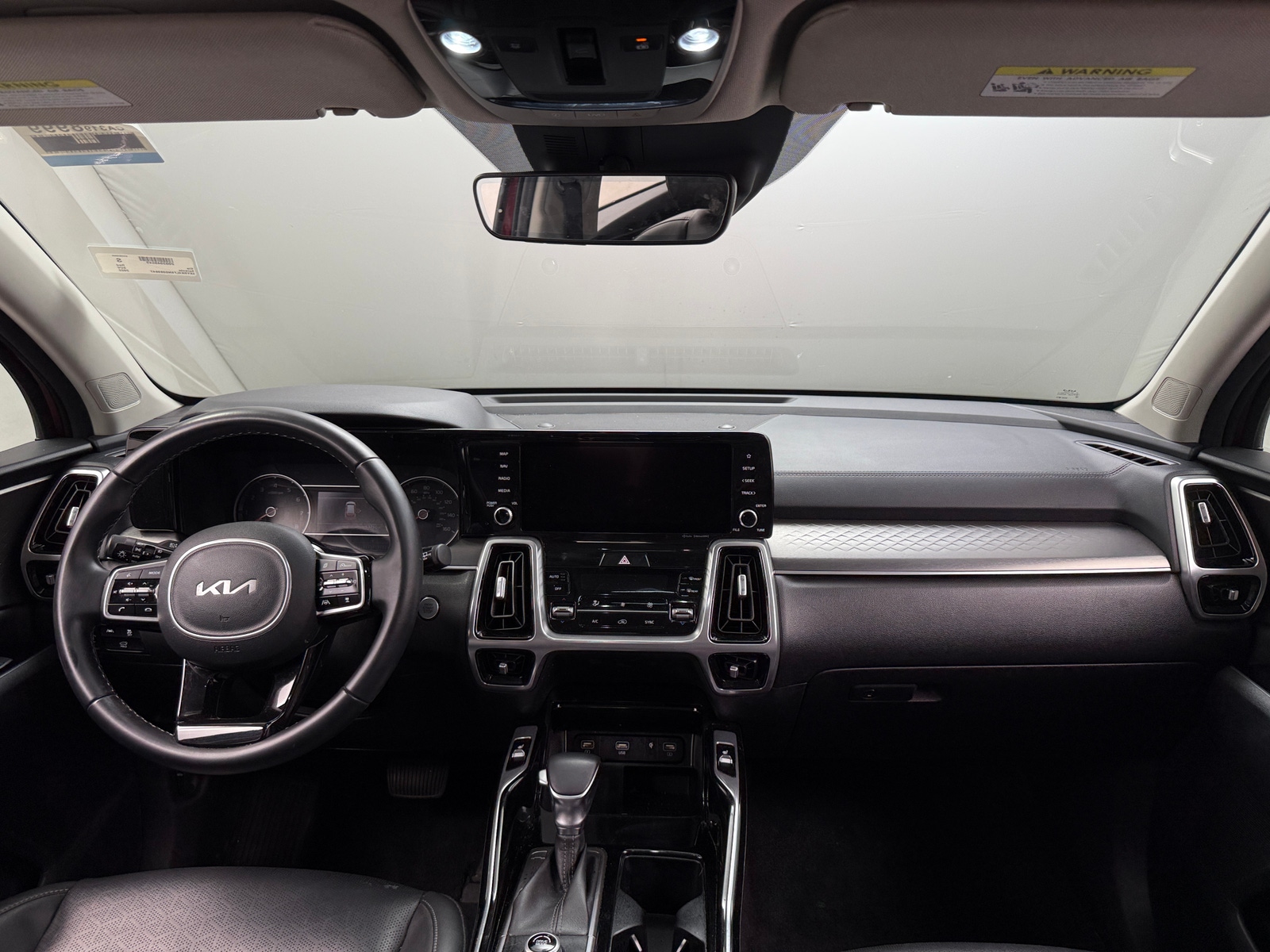 Thumbnail: 2022 Kia Sorento - 2