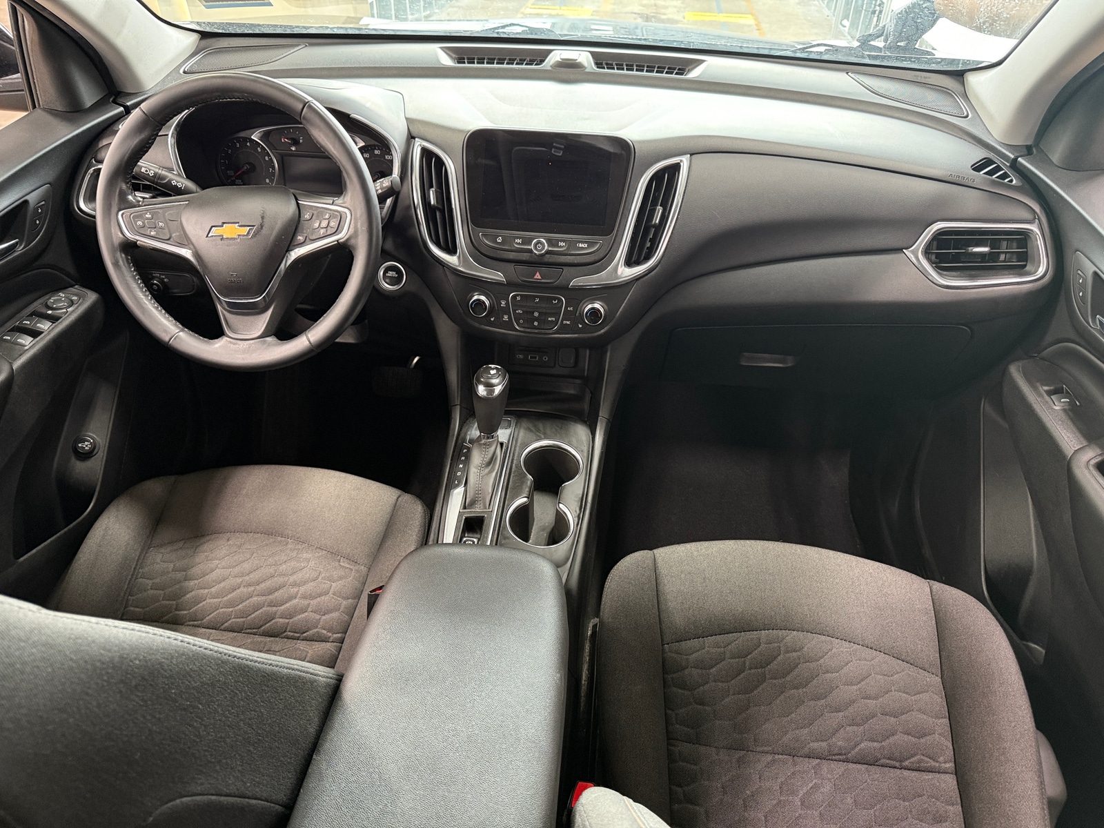 Thumbnail: 2019 Chevrolet Equinox - 3