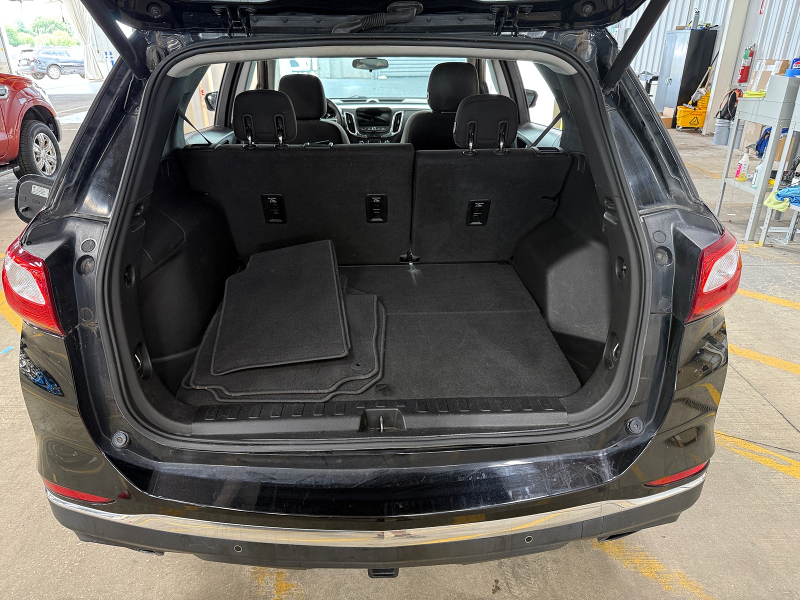 Thumbnail: 2019 Chevrolet Equinox - 7