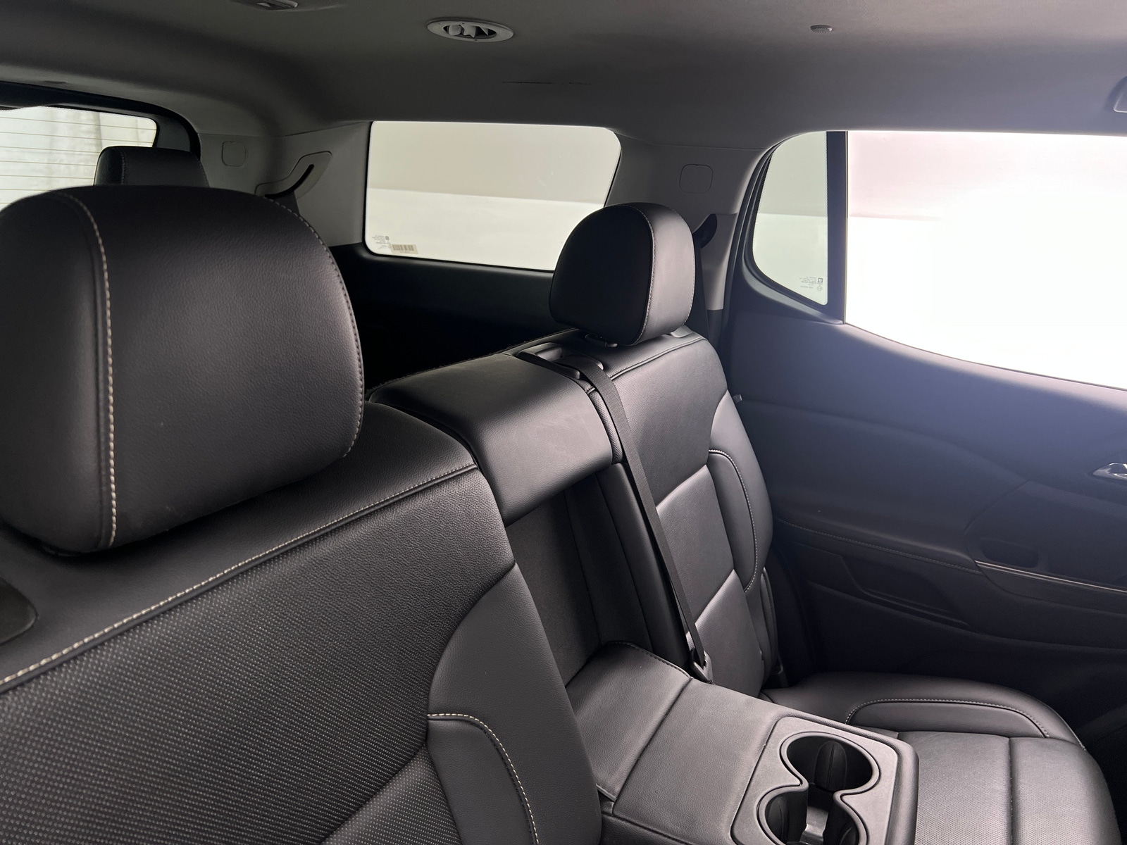 Thumbnail: 2023 GMC Acadia - 5