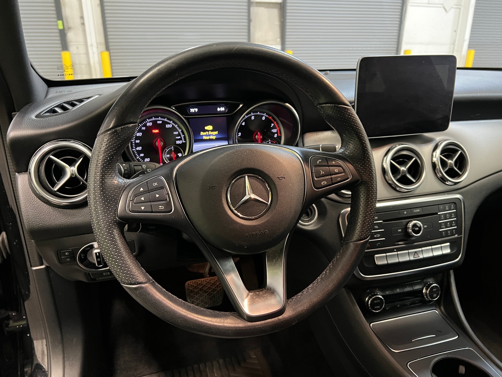 Thumbnail: 2020 Mercedes-Benz GLA - 4