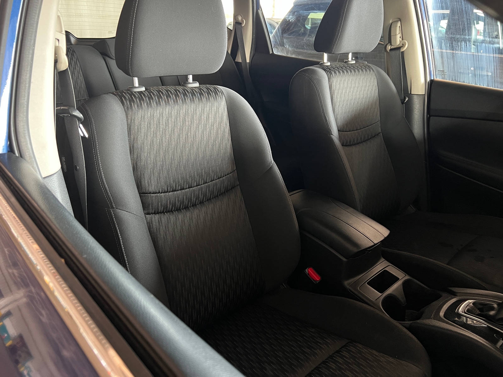 Thumbnail: 2017 Nissan Rogue - 2