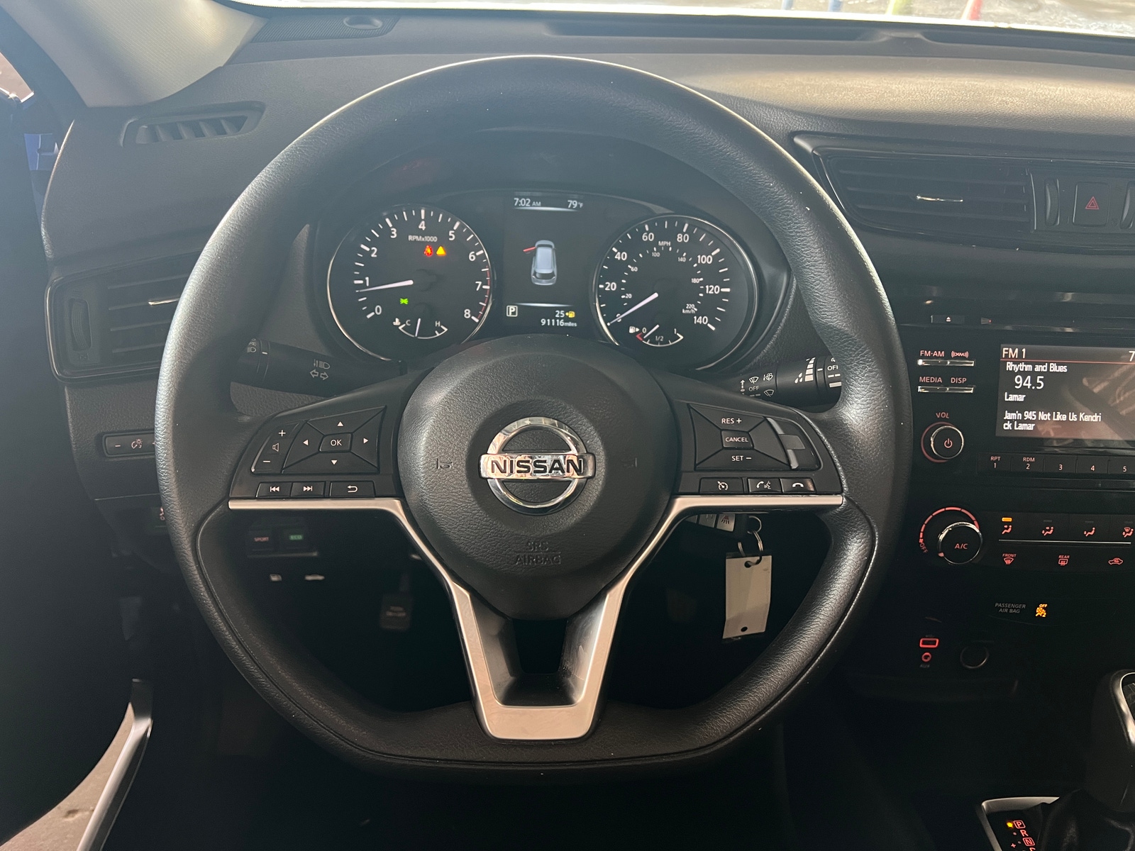 Thumbnail: 2017 Nissan Rogue - 5