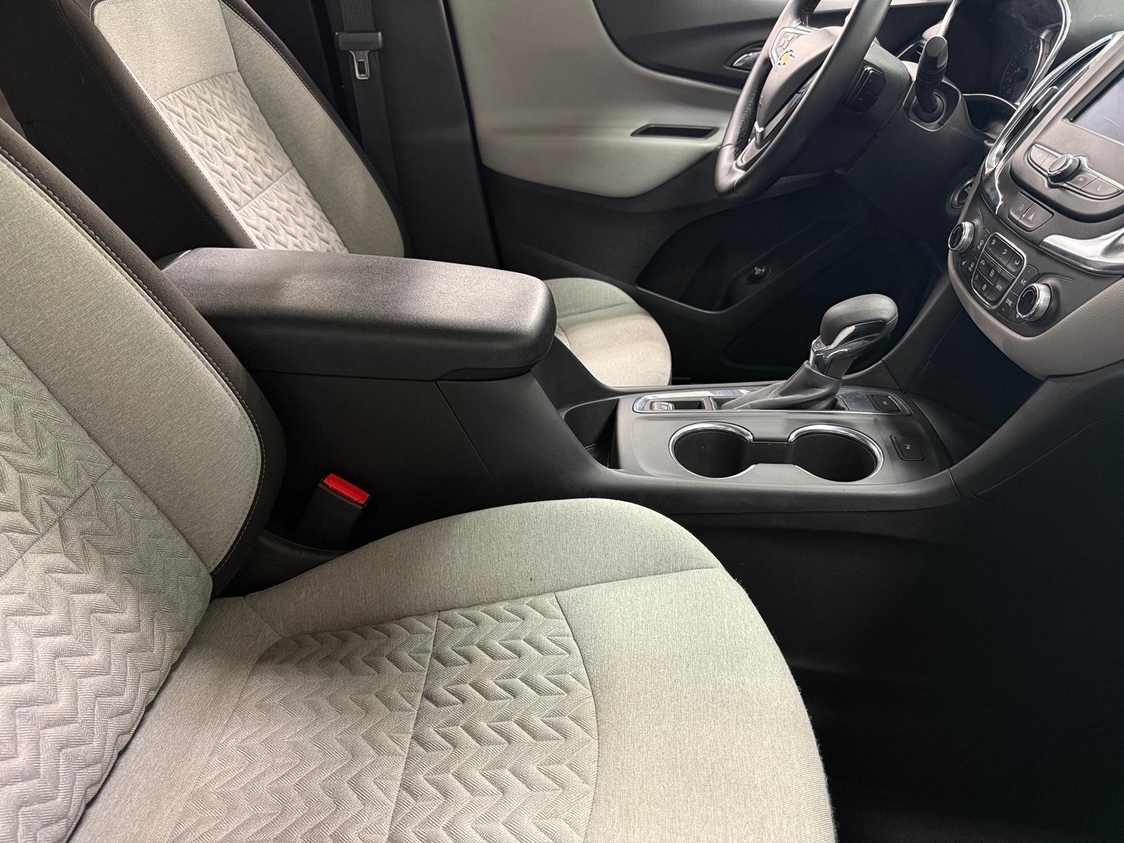 Thumbnail: 2024 Chevrolet Equinox - 2