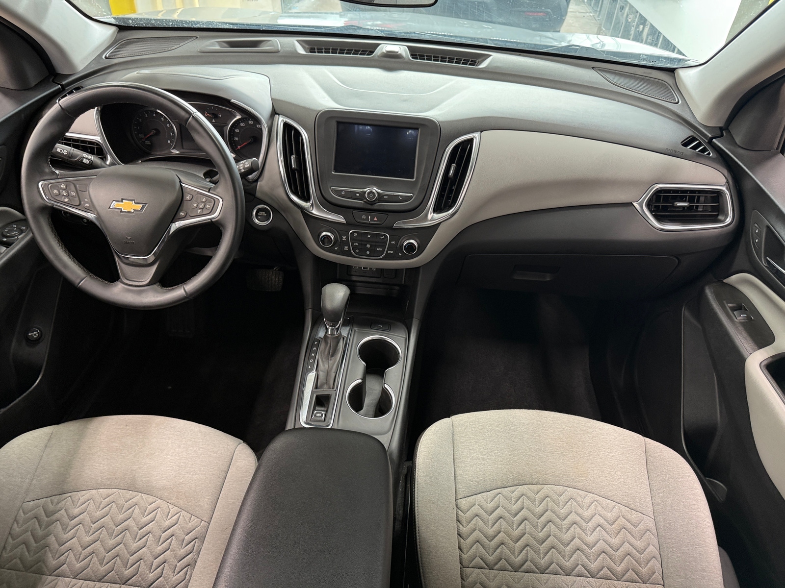 Thumbnail: 2024 Chevrolet Equinox - 3