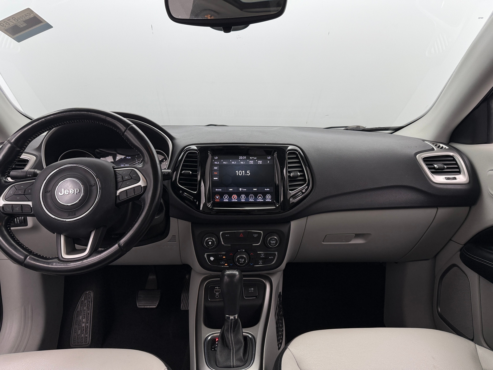 Thumbnail: 2019 Jeep Compass - 3