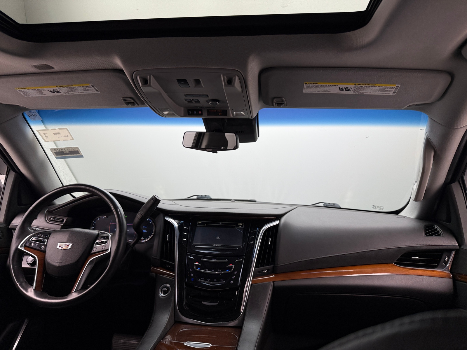 Thumbnail: 2018 Cadillac Escalade - 2