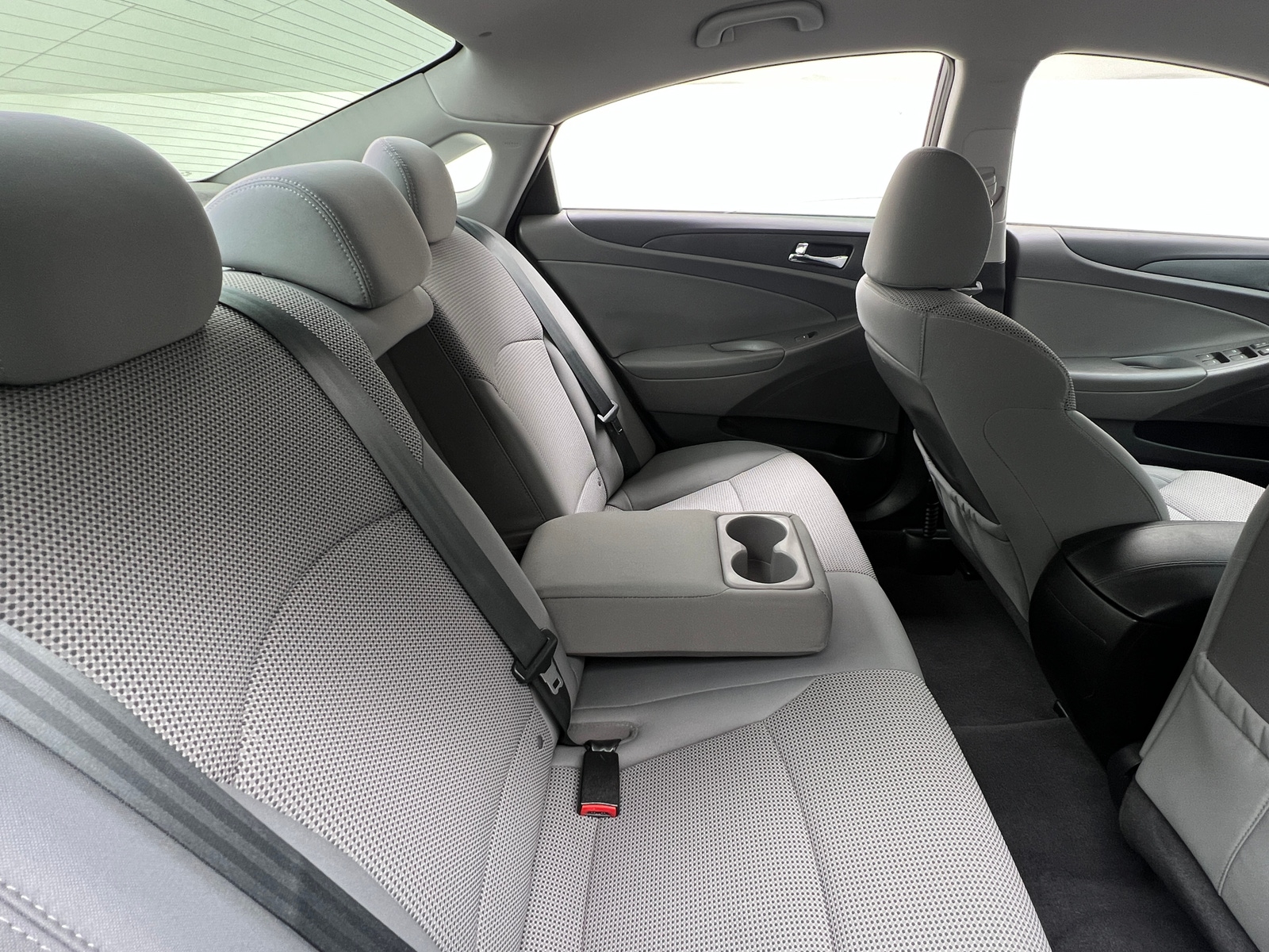 Thumbnail: 2013 Hyundai Sonata - 6