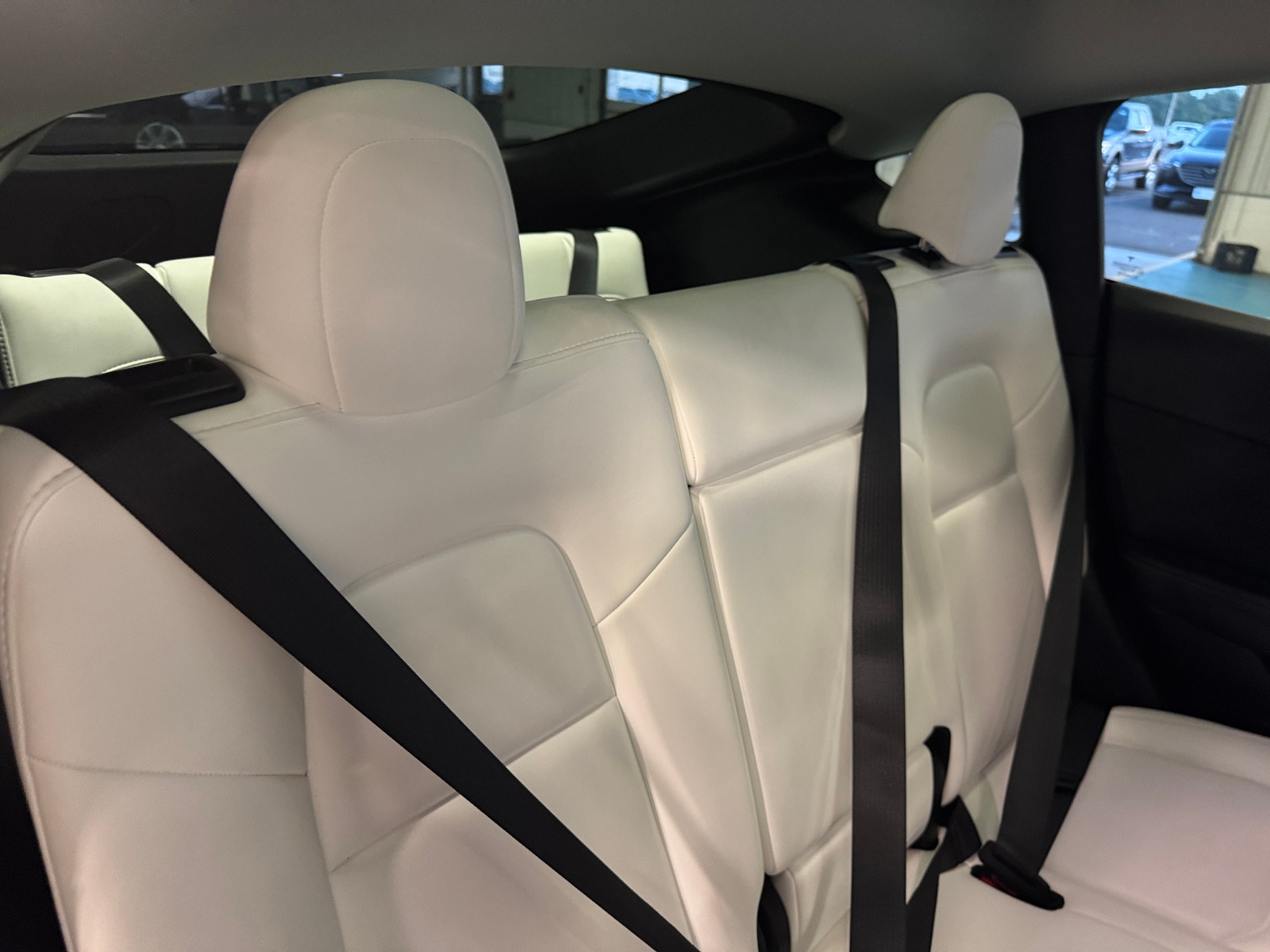 Thumbnail: 2023 Tesla Model Y - 4
