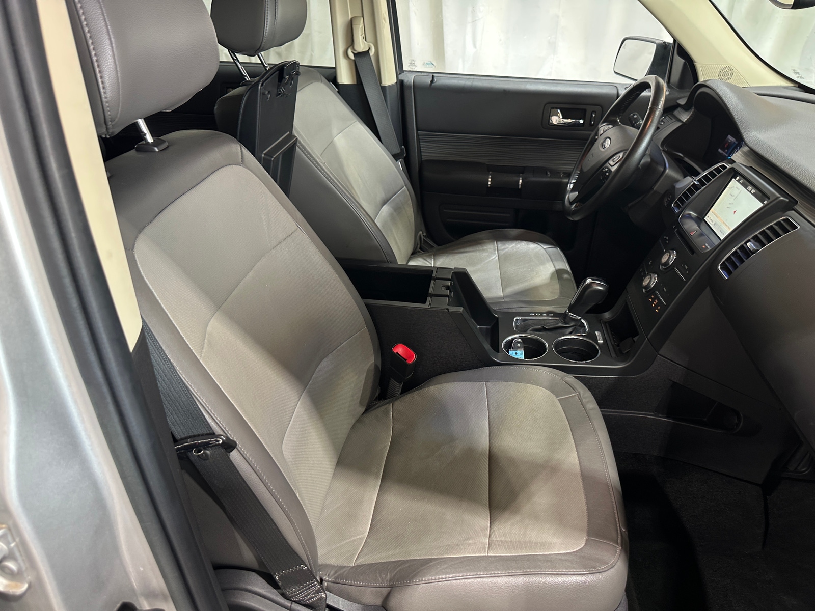 Thumbnail: 2016 Ford Flex - 2