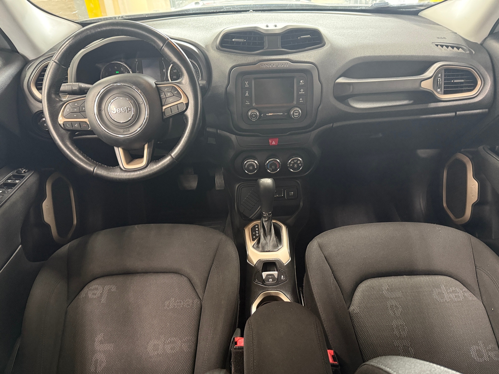 Thumbnail: 2017 Jeep Renegade - 3