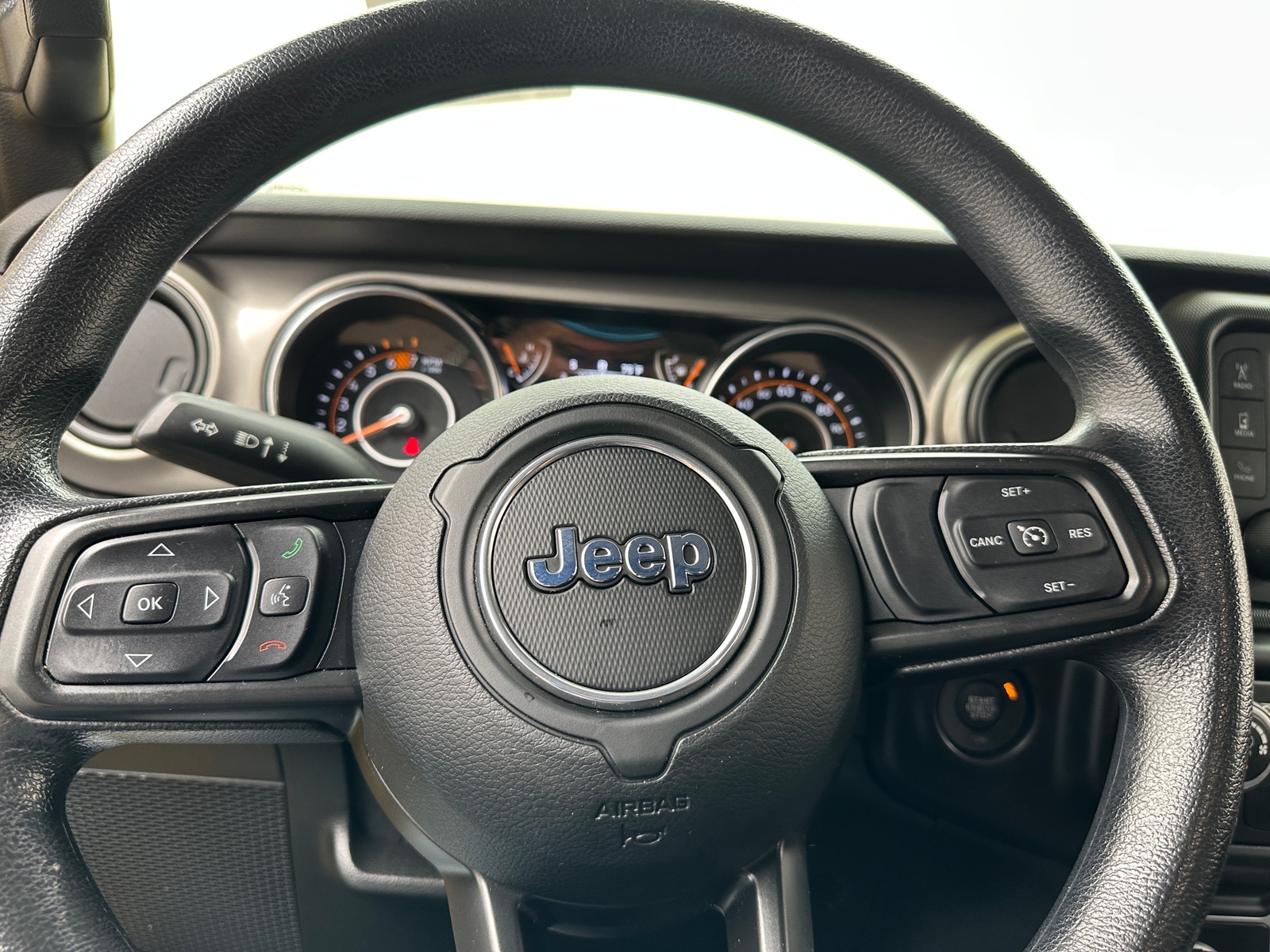 Thumbnail: 2021 Jeep Wrangler - 5