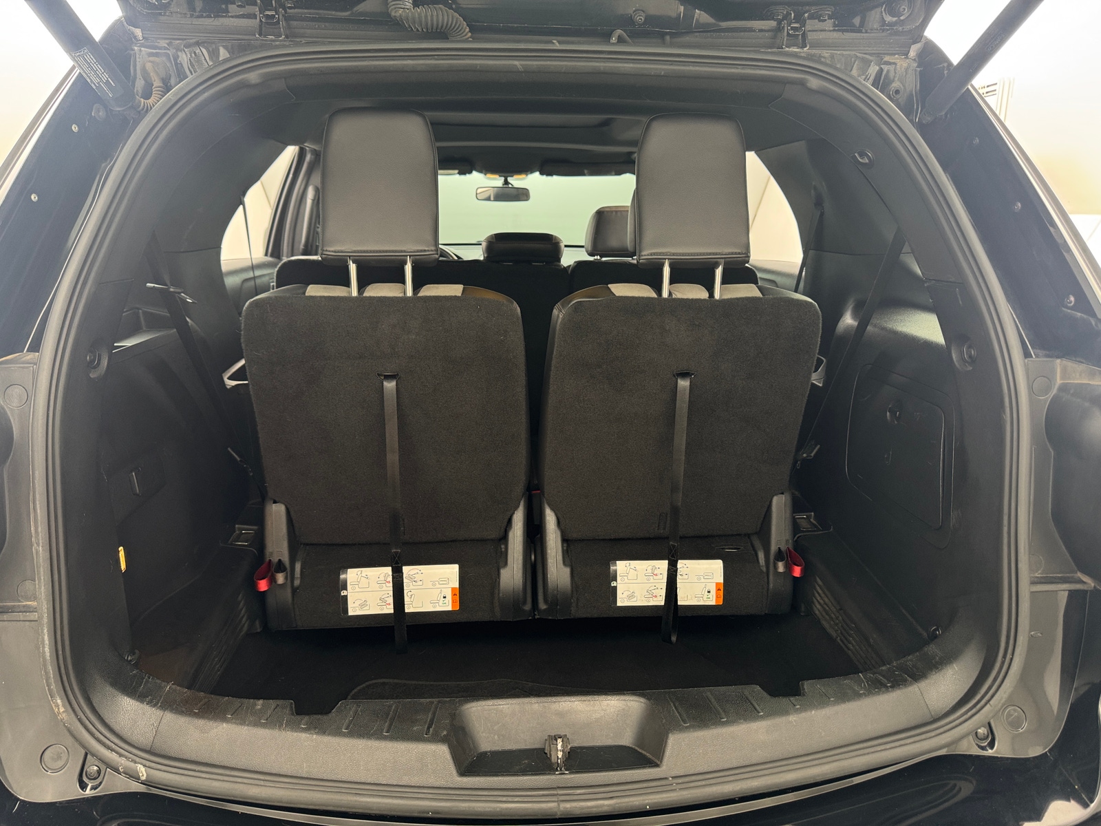 Thumbnail: 2017 Ford Explorer - 7
