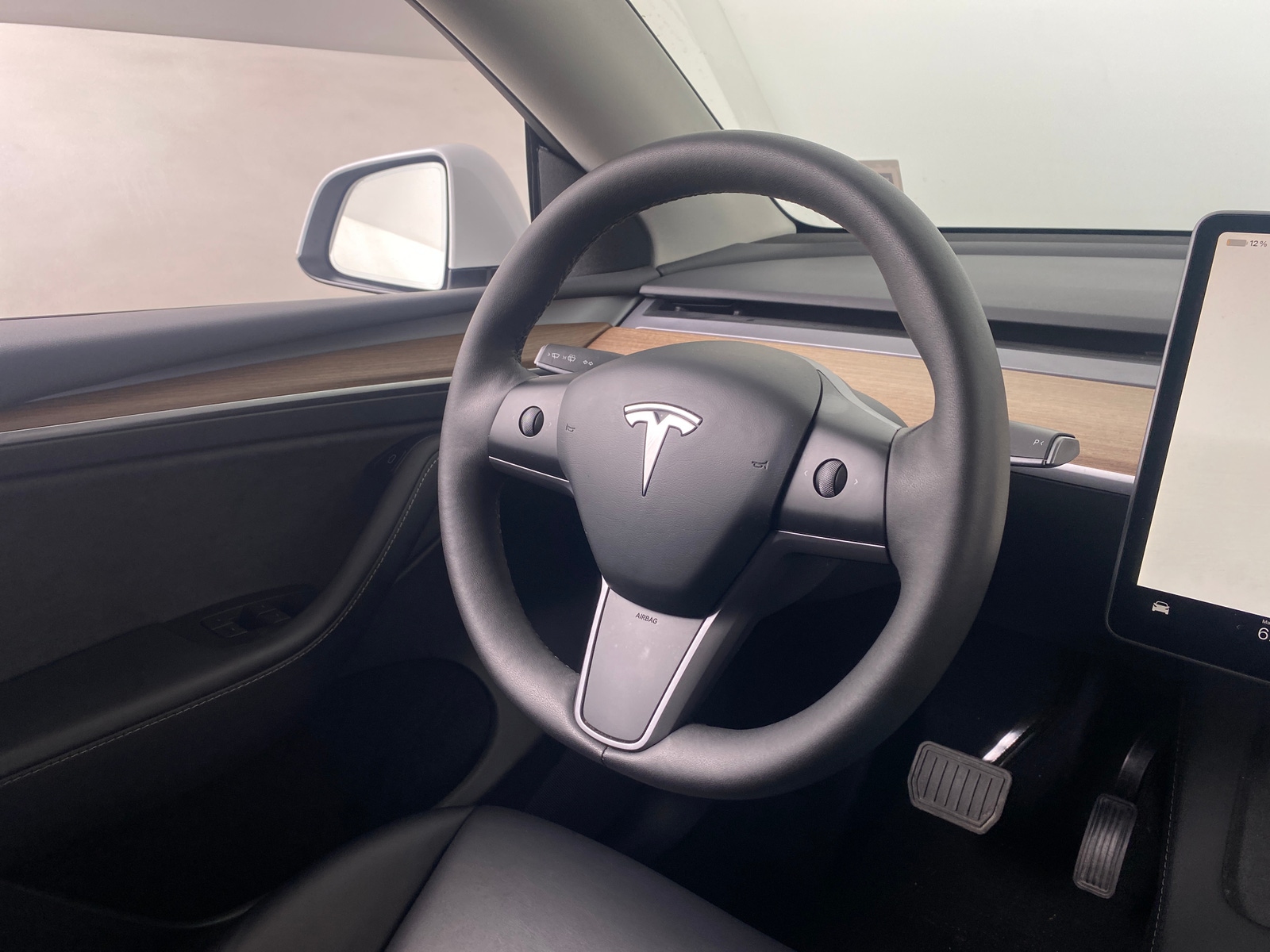 Thumbnail: 2023 Tesla Model Y - 4