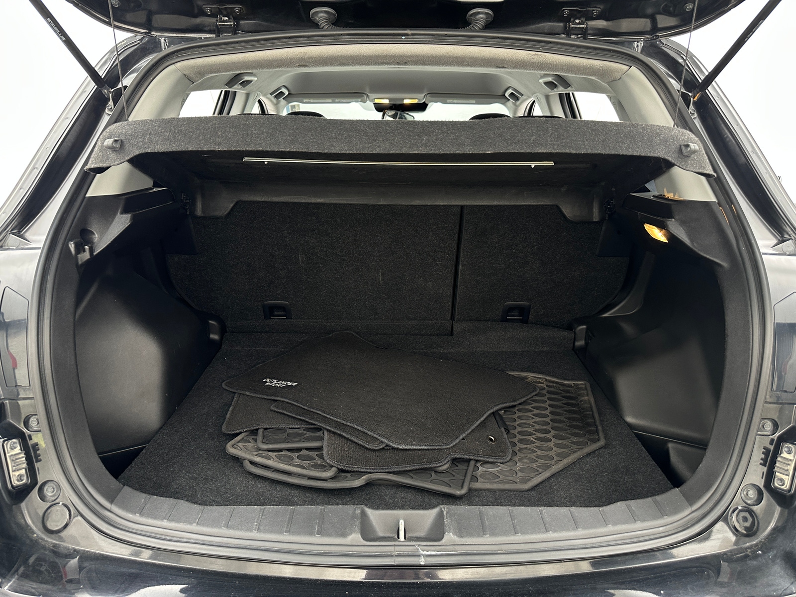 Thumbnail: 2024 Mitsubishi Outlander Sport - 7
