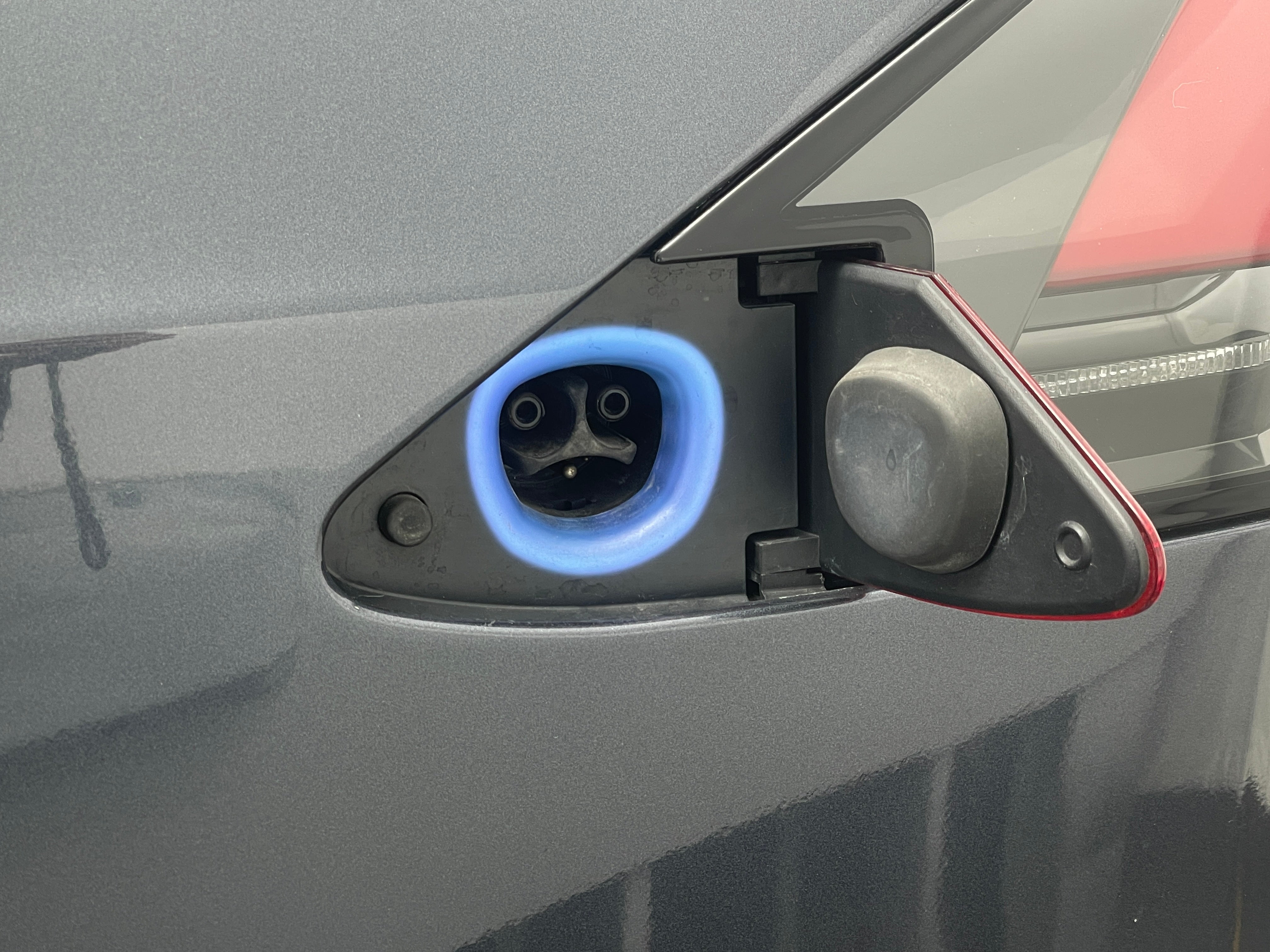 Used 2016 Tesla Model X P90D with VIN 5YJXCBE42GF000686 for sale in Auburn, WA