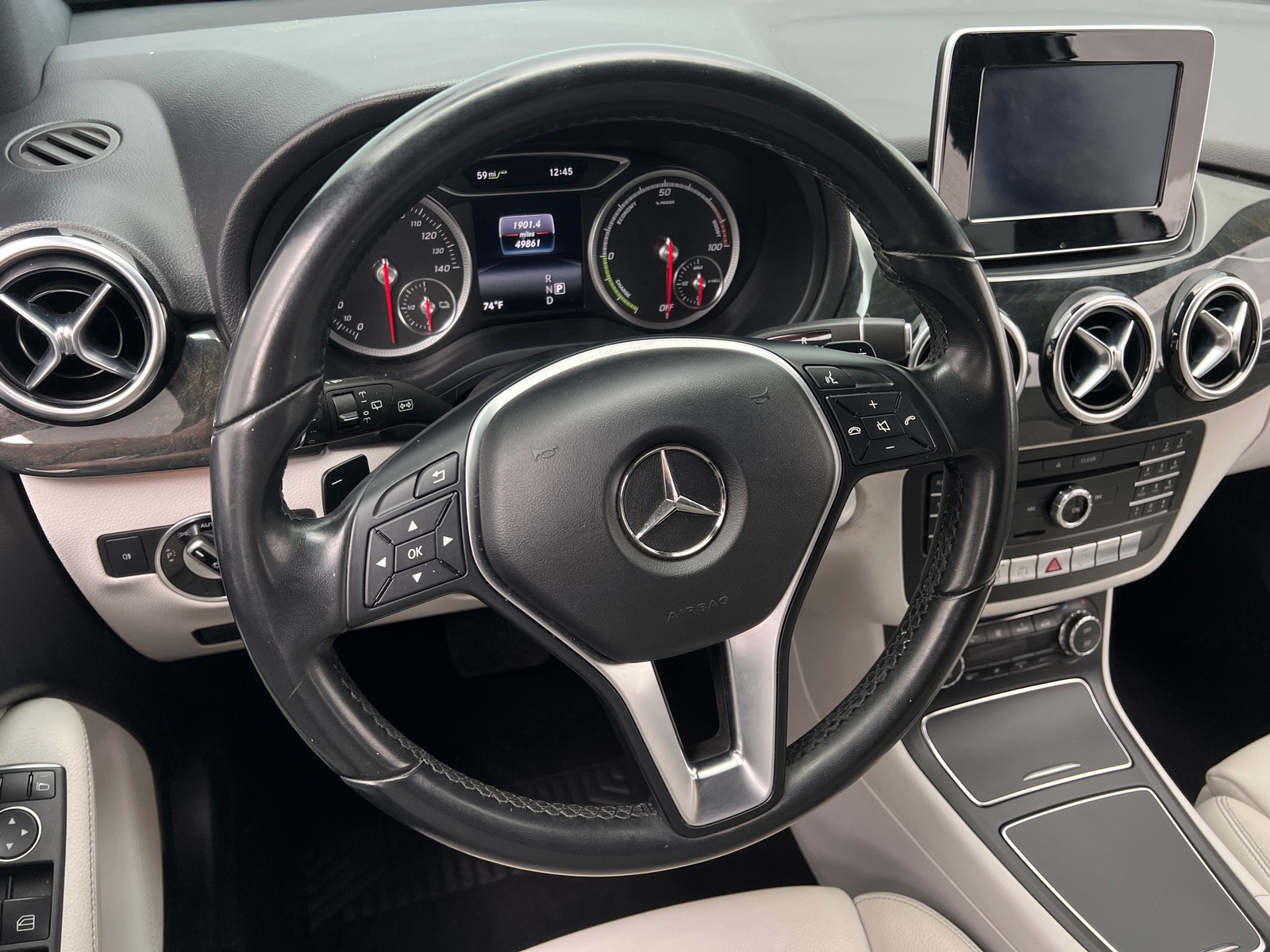 Thumbnail: 2017 Mercedes-Benz B-Class - 4