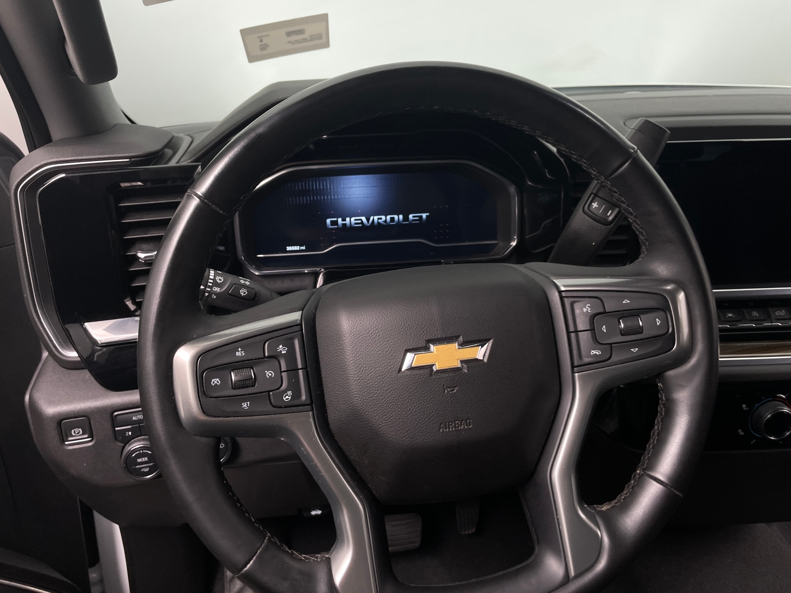 Thumbnail: 2023 Chevrolet Silverado 1500 - 5