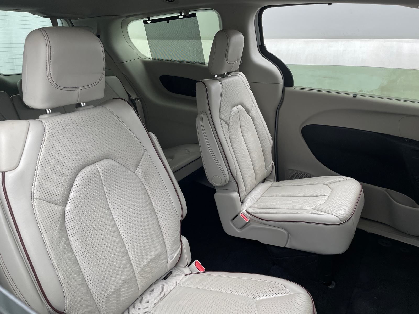 Thumbnail: 2019 Chrysler Pacifica - 5