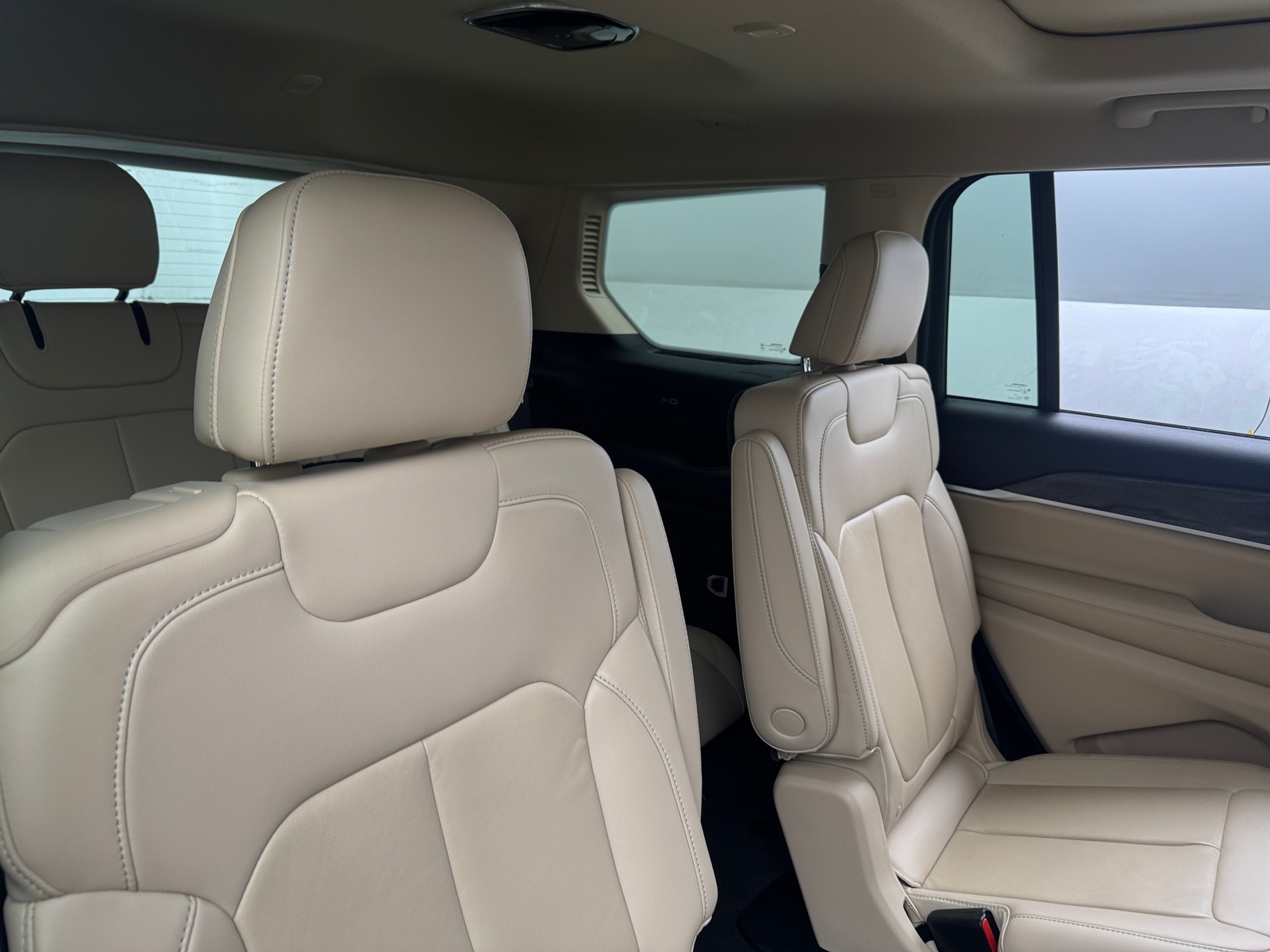 Thumbnail: 2021 Jeep Grand Cherokee L - 5