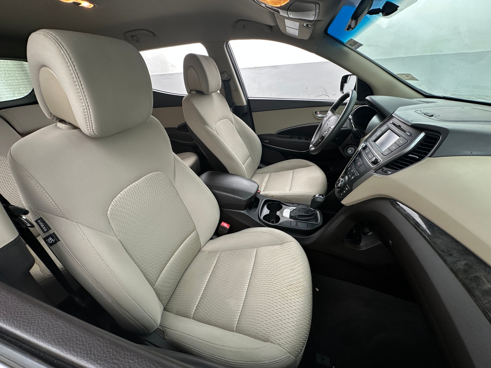 Thumbnail: 2018 Hyundai Santa Fe - 2