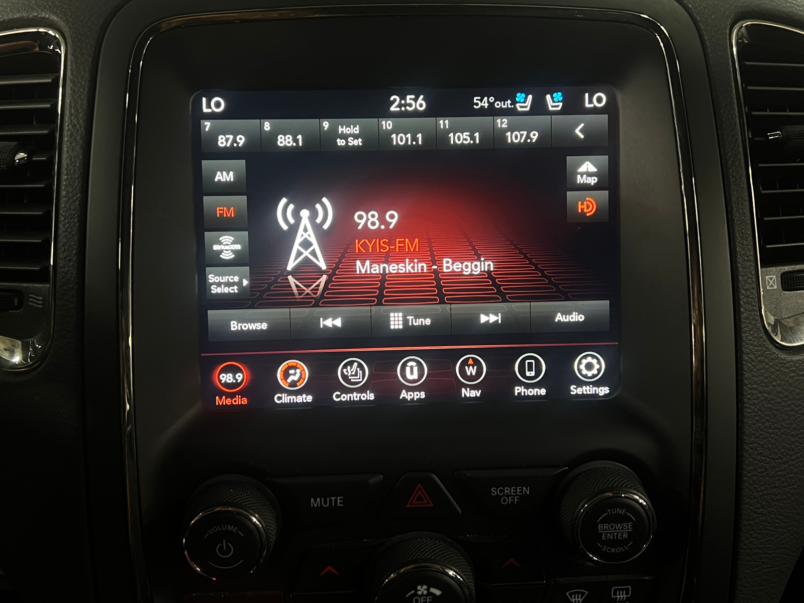 Thumbnail: 2020 Dodge Durango - 3
