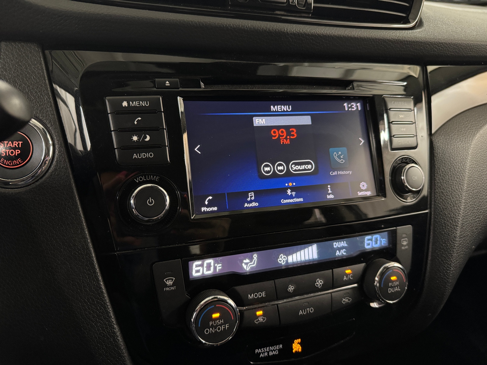 Thumbnail: 2021 Nissan Rogue Sport - 4