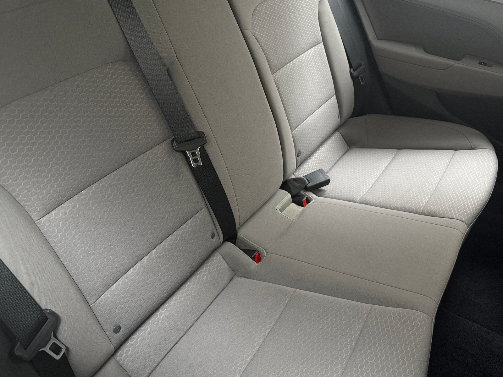 Thumbnail: 2020 Hyundai Elantra - 6