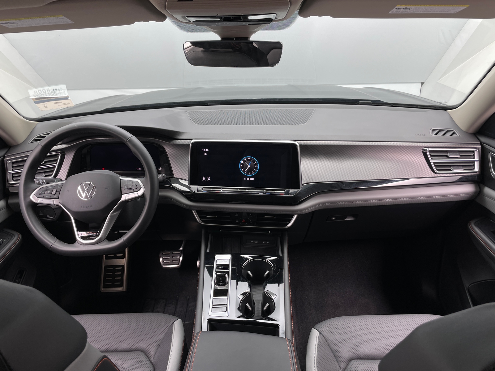 Thumbnail: 2025 Volkswagen Atlas - 2
